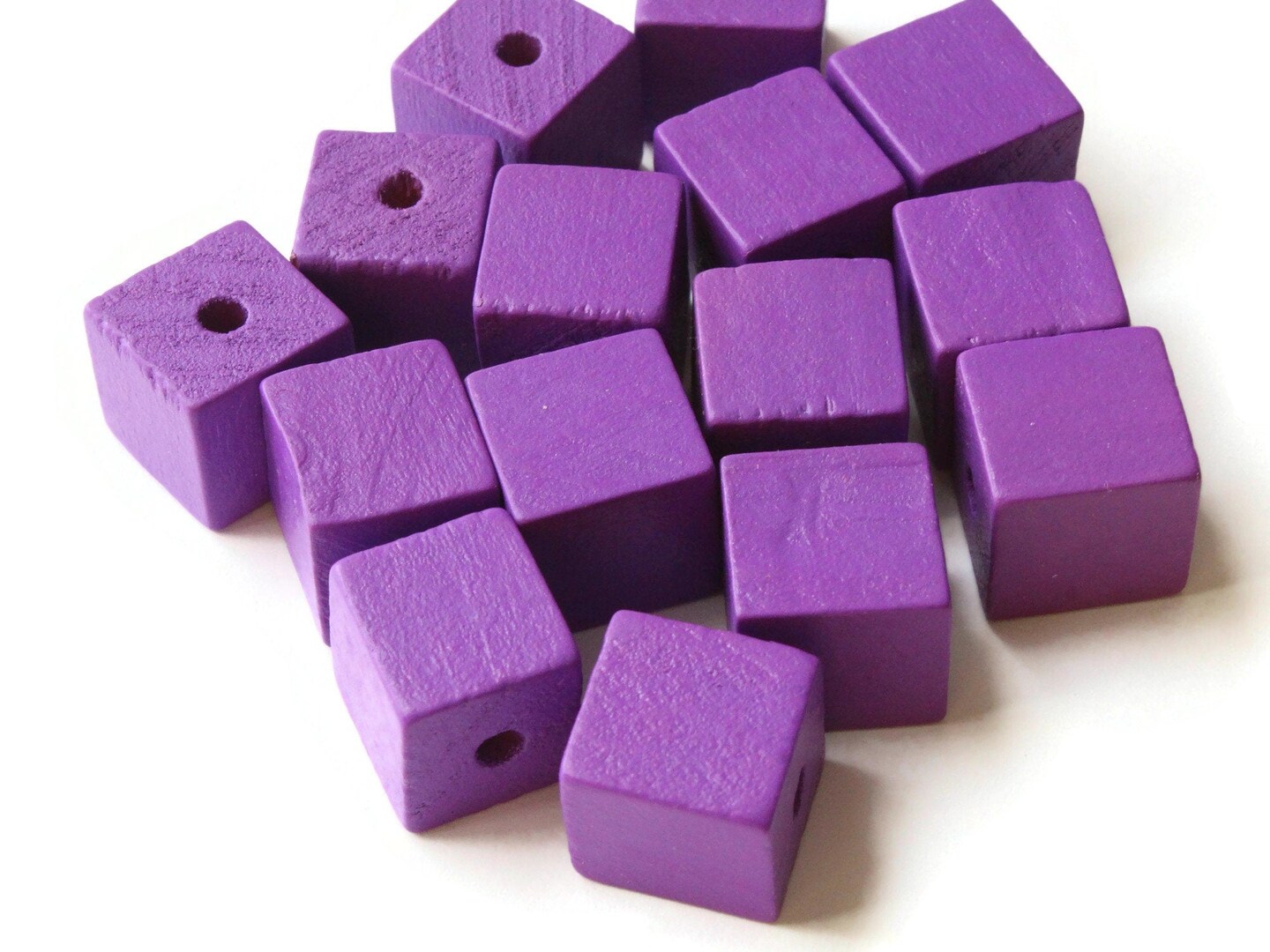 15 15mm Purple Wooden Cube Beads