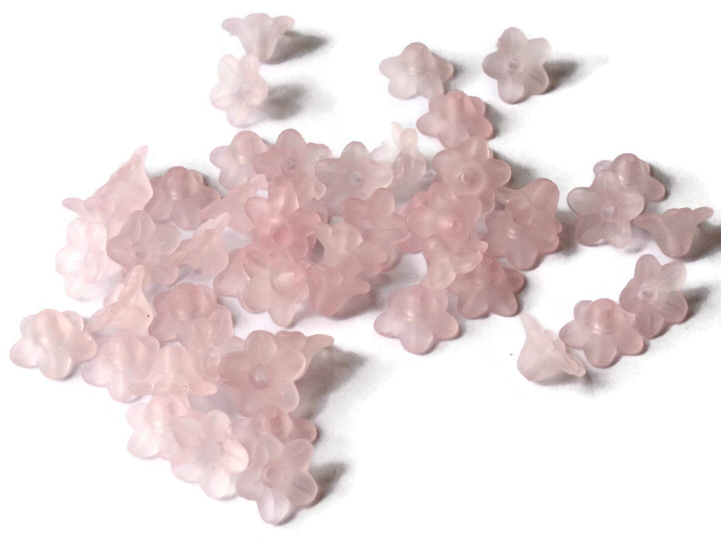 50 10mm Small Pink Flower Acrylic Beads - Lily Beads