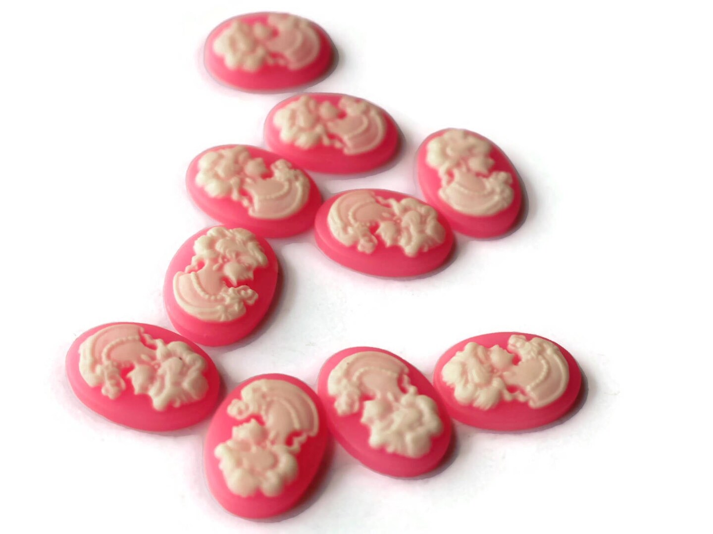 10 18mm x 13mm Bright Pink Victorian Woman's Face Cameo Cabochons Resin Cabochons