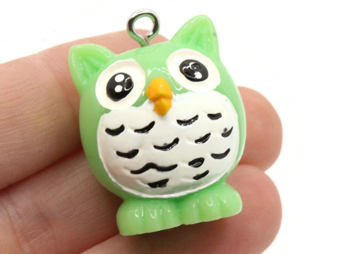 2 31mm Green Owl Resin Charms