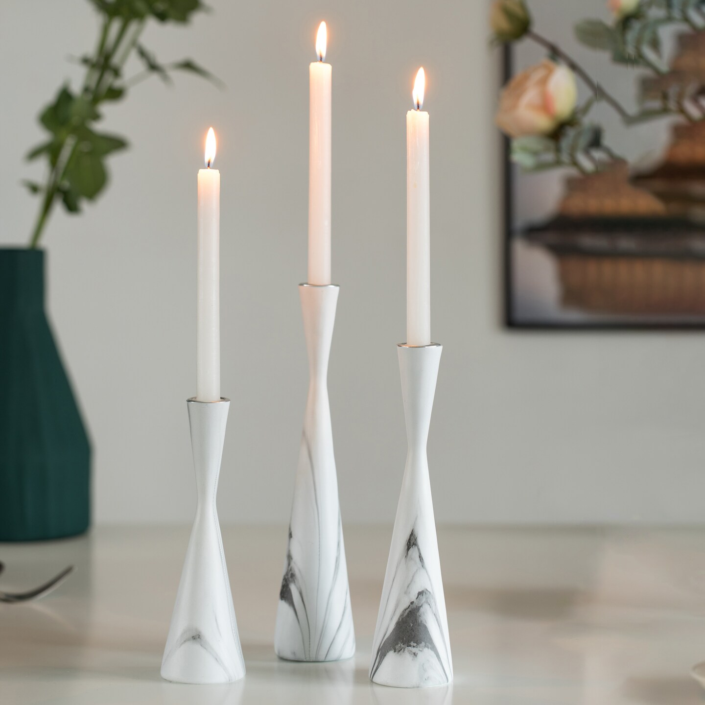Marble Resin Candle Holders - Set of 3 Exquisite Decorative Taper Candlesticks for Luxurious Home Decor, Elegant Dining Table Centerpieces, Stylish Interior Accents, and Exclusive Event Illumination