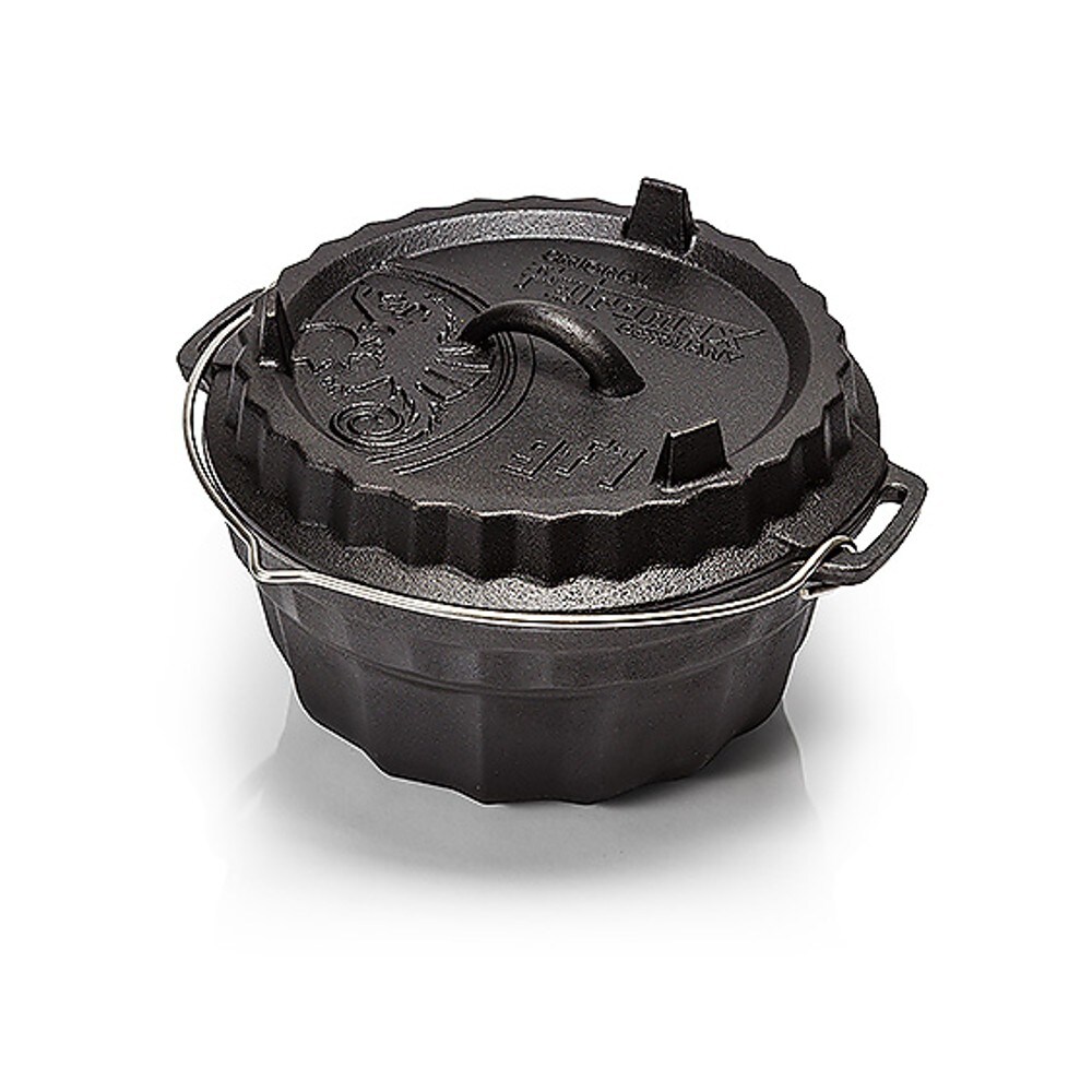 Petromax Cake Pan with Tarte Case Lid, Bake Over a Campire with the Cast Iron Ring Cake Pan, Put Charcoal on Lid or Use for Baking Tarts, 9.3" x 6.4"