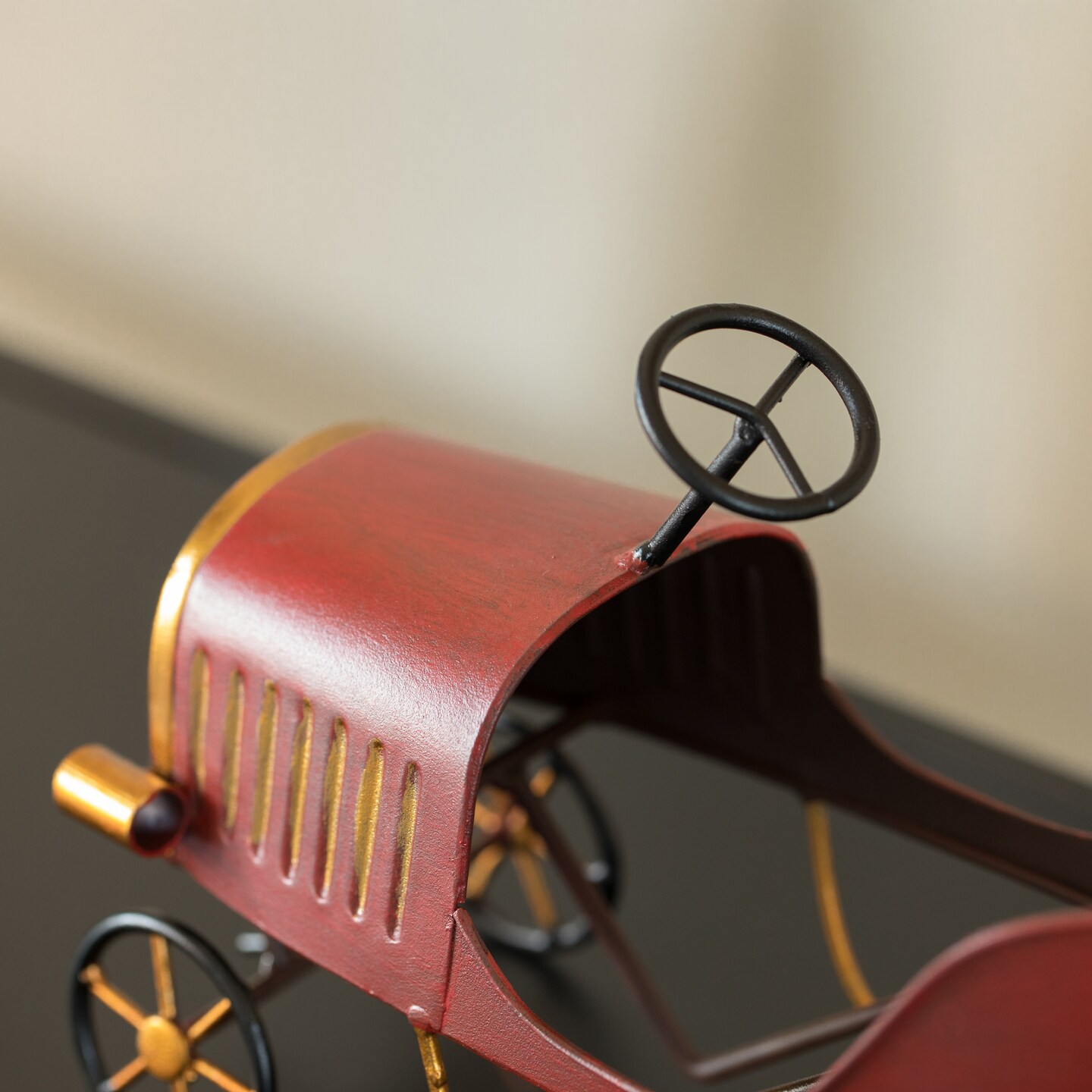 Metal Figurine Car Shaped Vintage Wine Single Bottle Holder Stand Rack