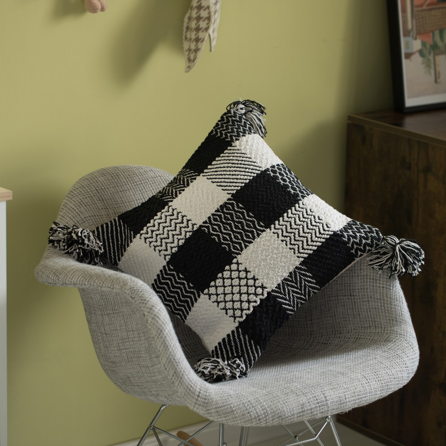 16&#x22; Handwoven Cotton Throw Pillow Cover Chevron &#x26; Gingham Design Black &#x26; White