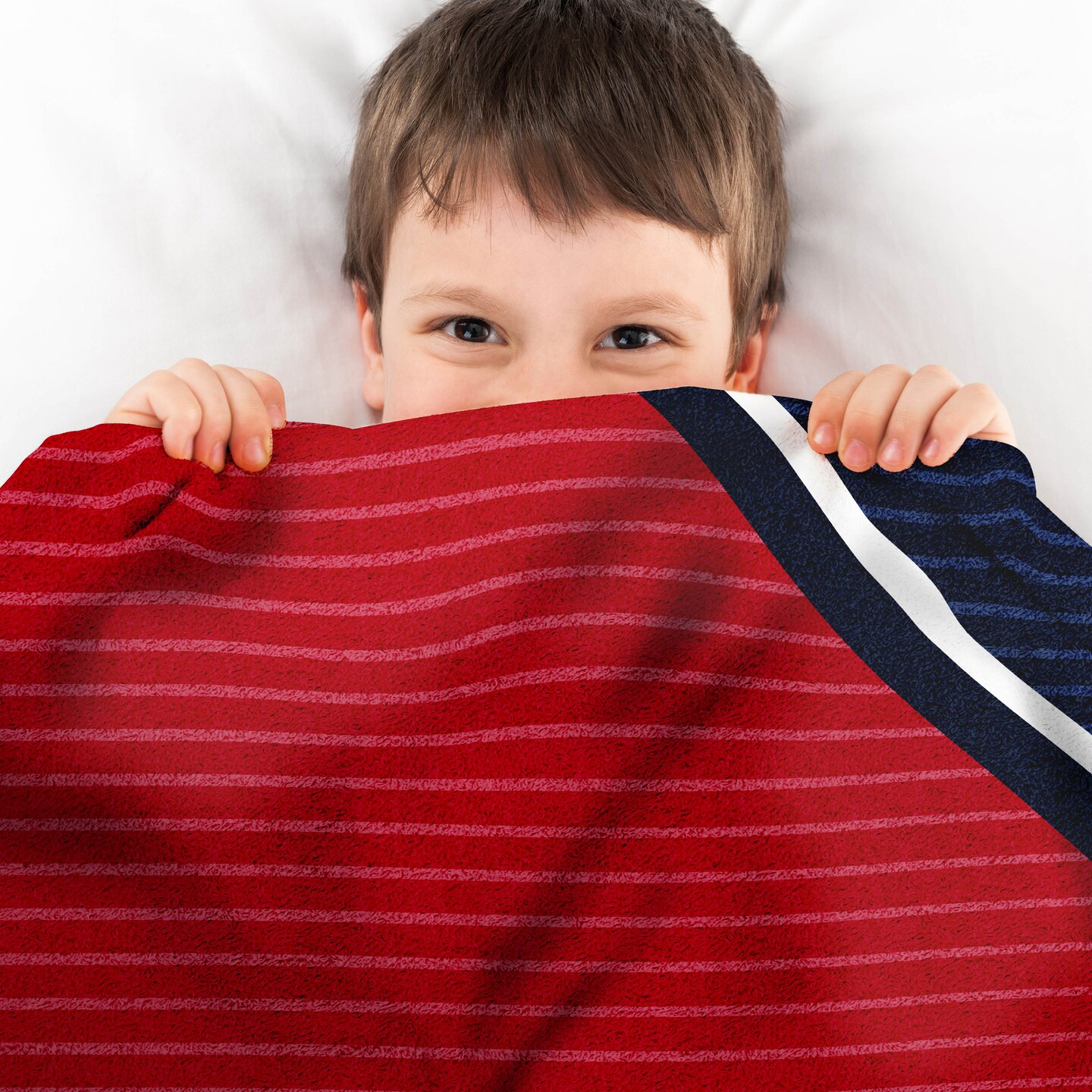 Sleep Squad US Soccer Federation Logo 60” x 80” Raschel Plush Throw