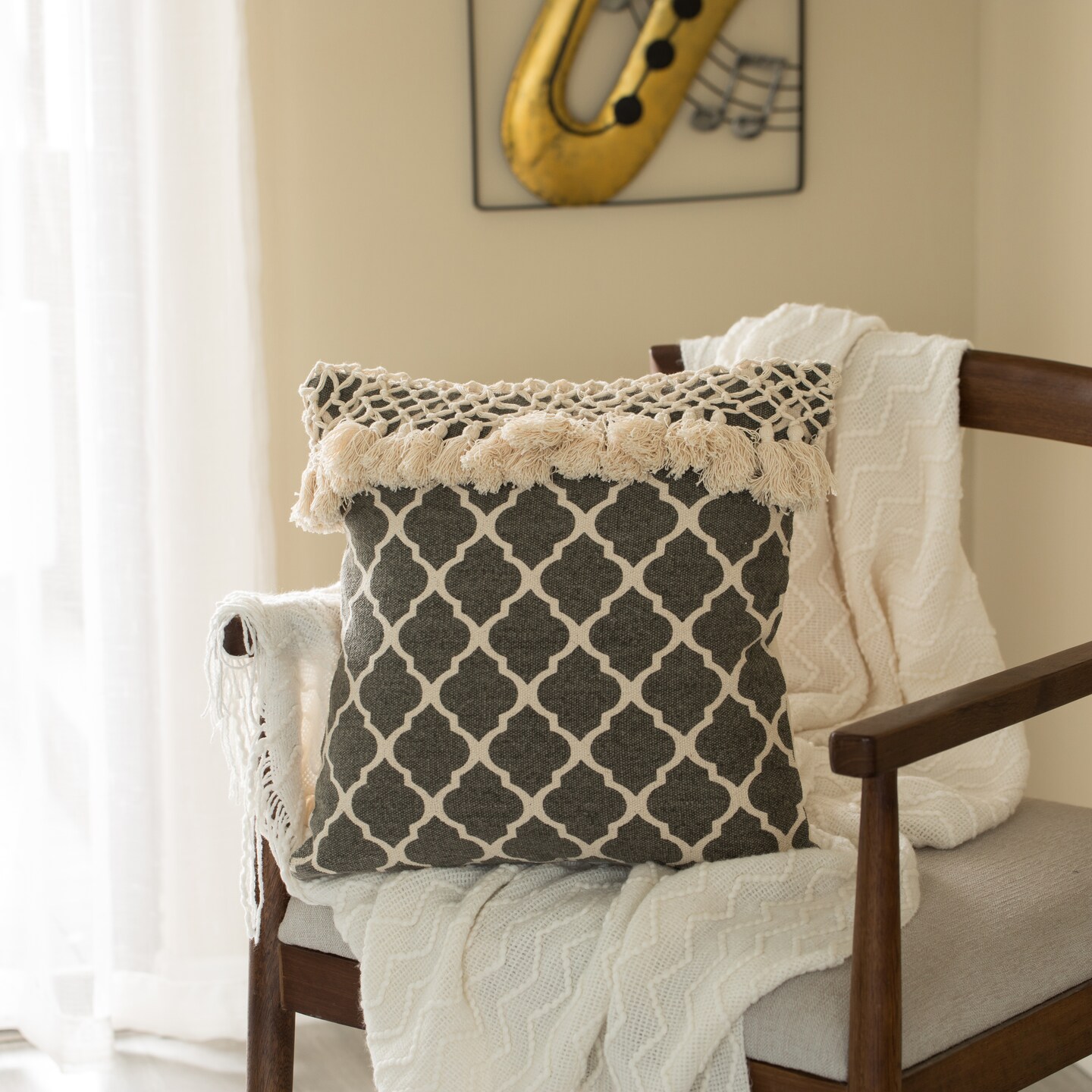 16" Handwoven Cotton Throw Pillow Cover with Ogee Pattern and Tasseled Top