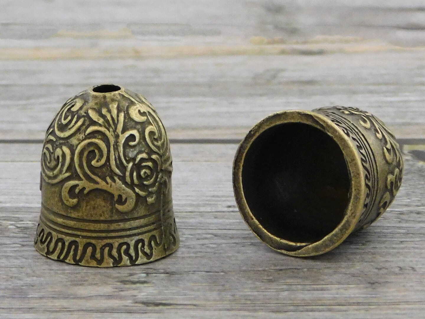 *2* 23x20mm Antique Bronze Ornate Bell Shaped Bead Caps