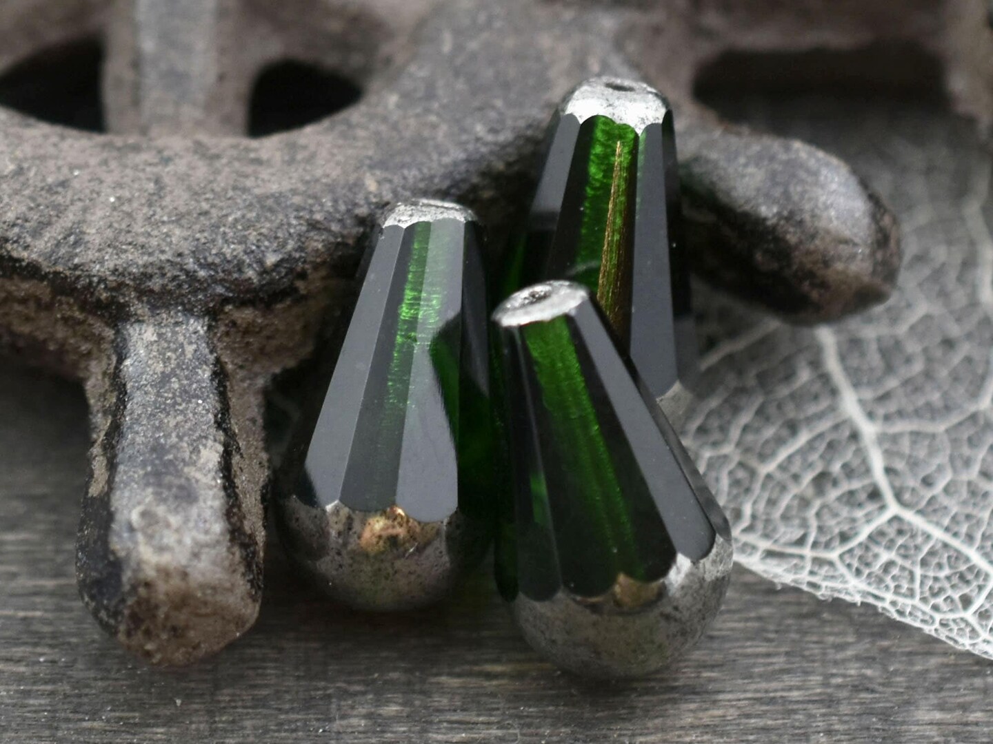*4* 8x15mm Silver Tipped Emerald Green Faceted Drop Beads