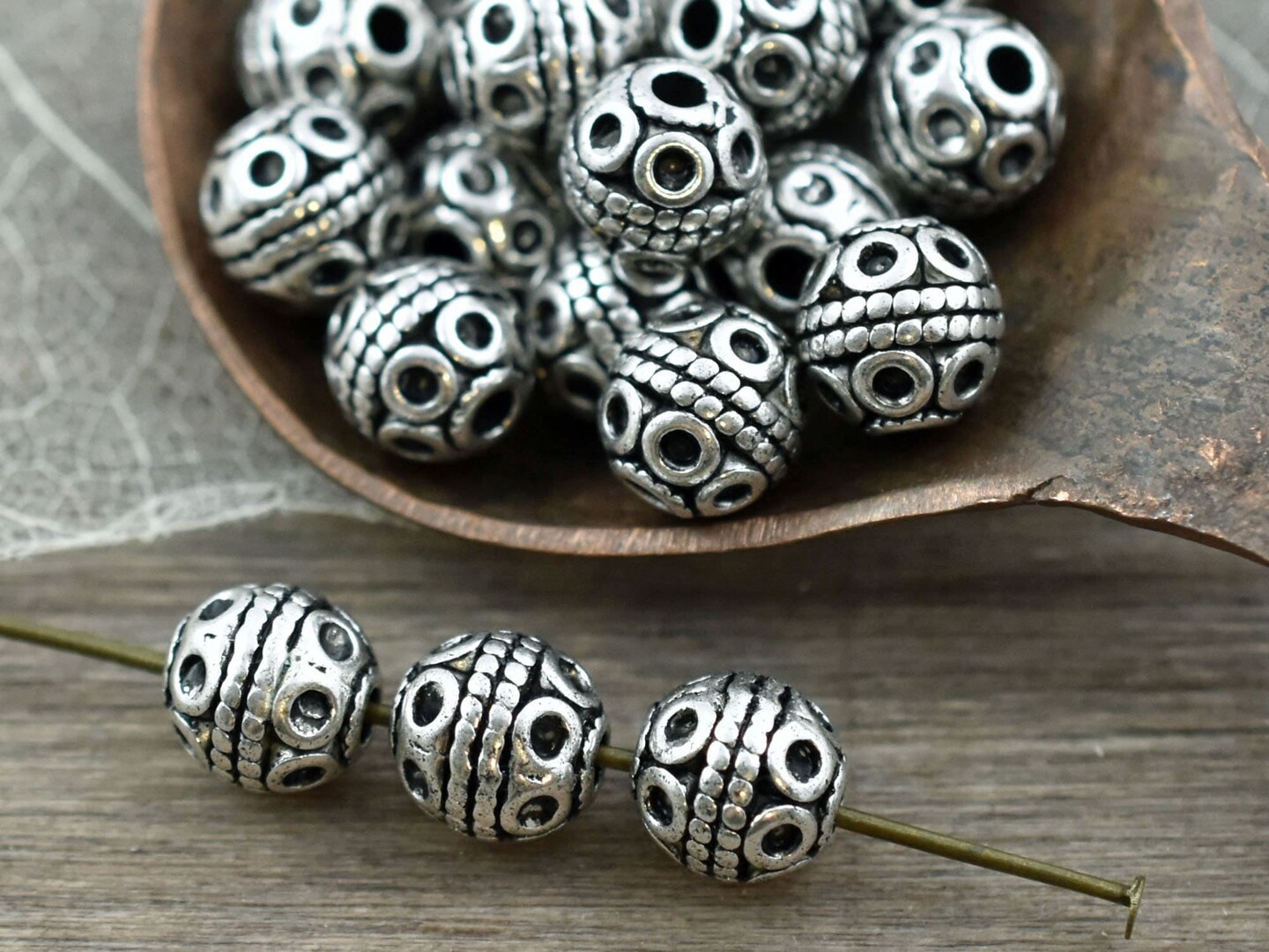 *50* 8mm Antique Silver Round Beads