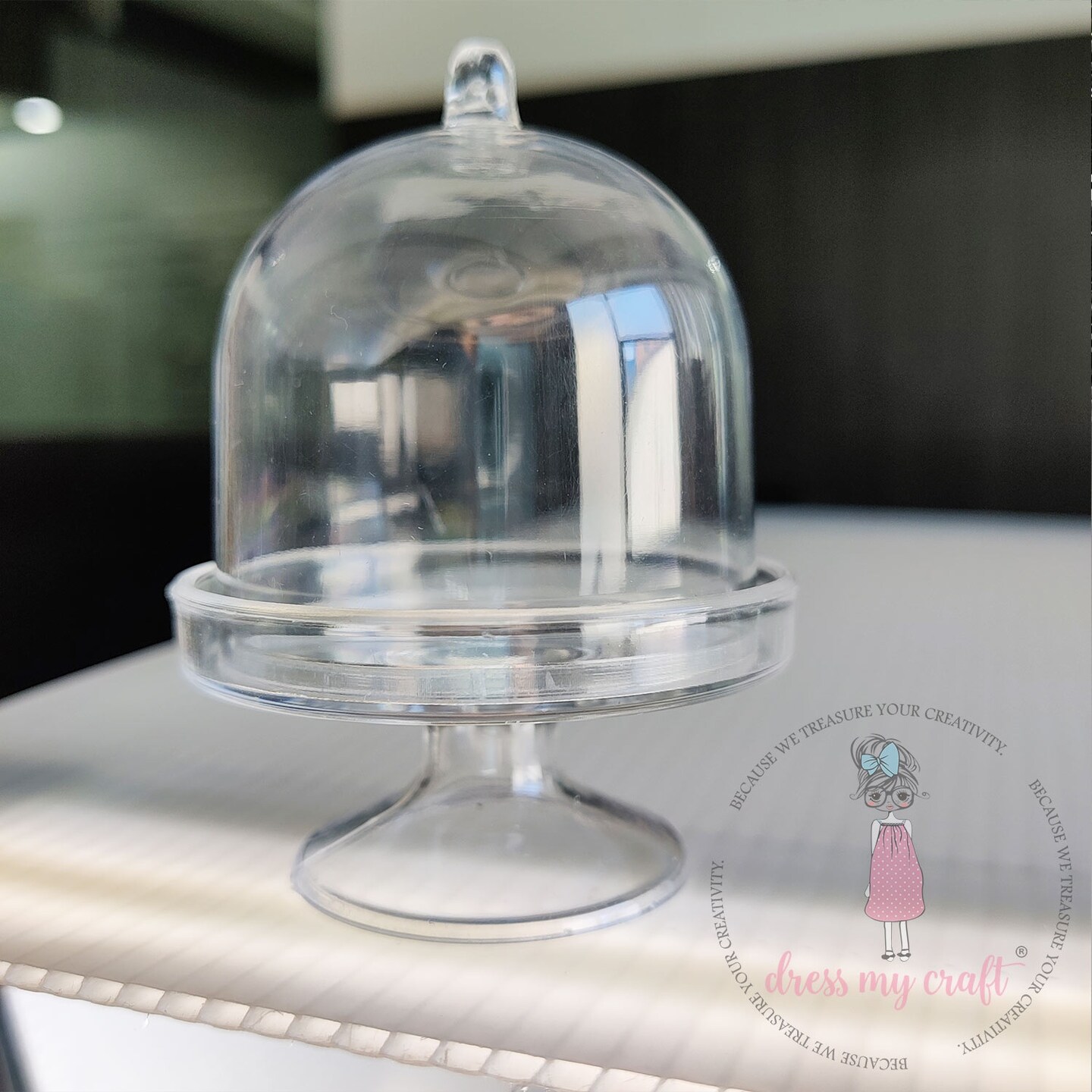 Dress My Craft Acrylic Cake Stand-