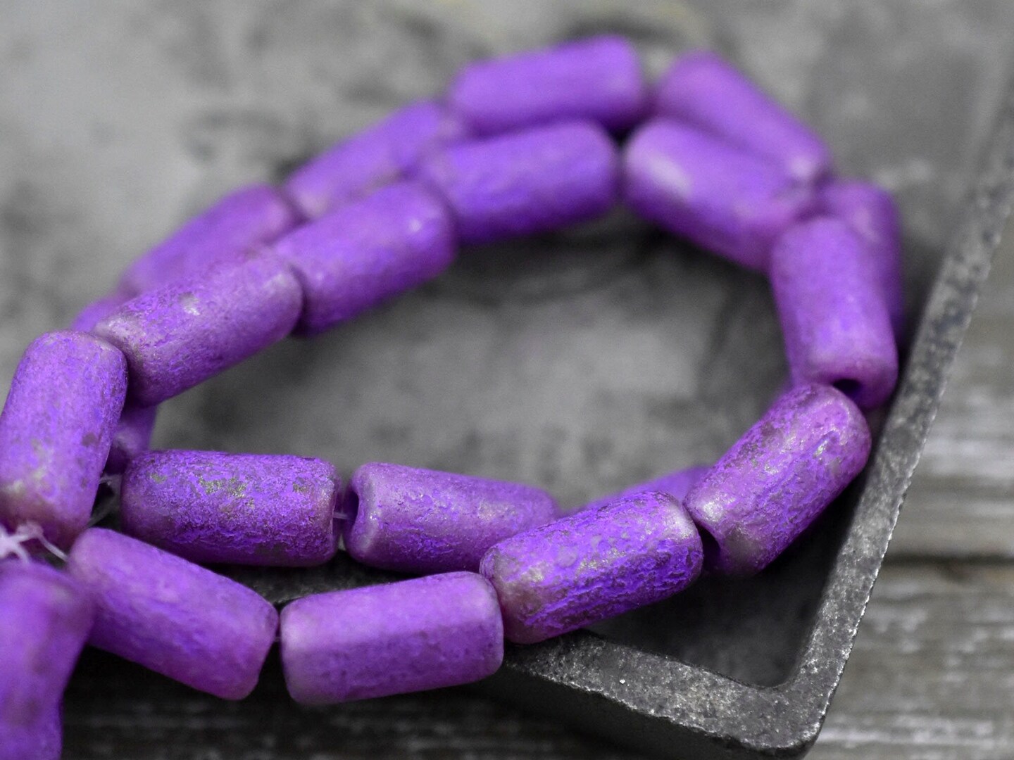 *10* 14x7mm Etched Purple Pansy Large Hole Tube Beads