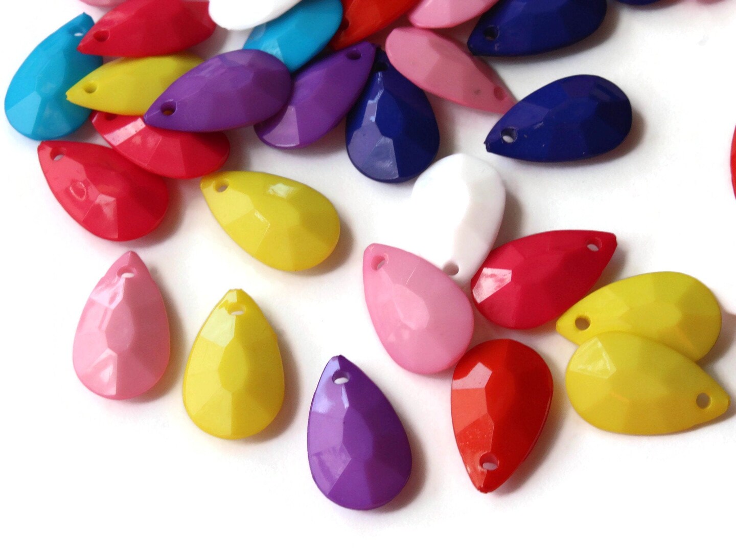 50 20mm Bold Color Mixed Briolette Faceted Teardrops Beads to String