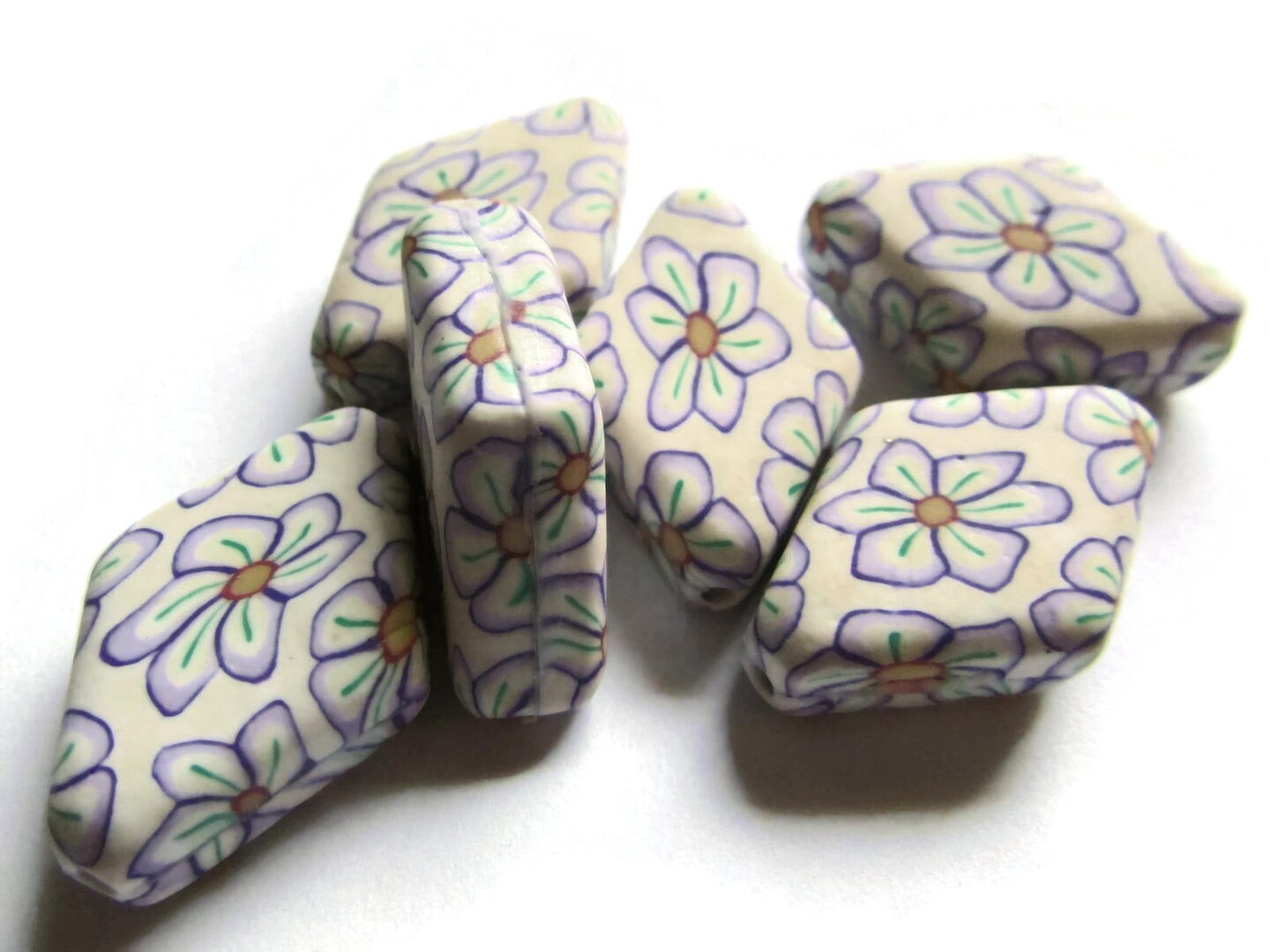 6 27mm Flower Rhombus Polymer Clay Beads Patterned Diamond Beads