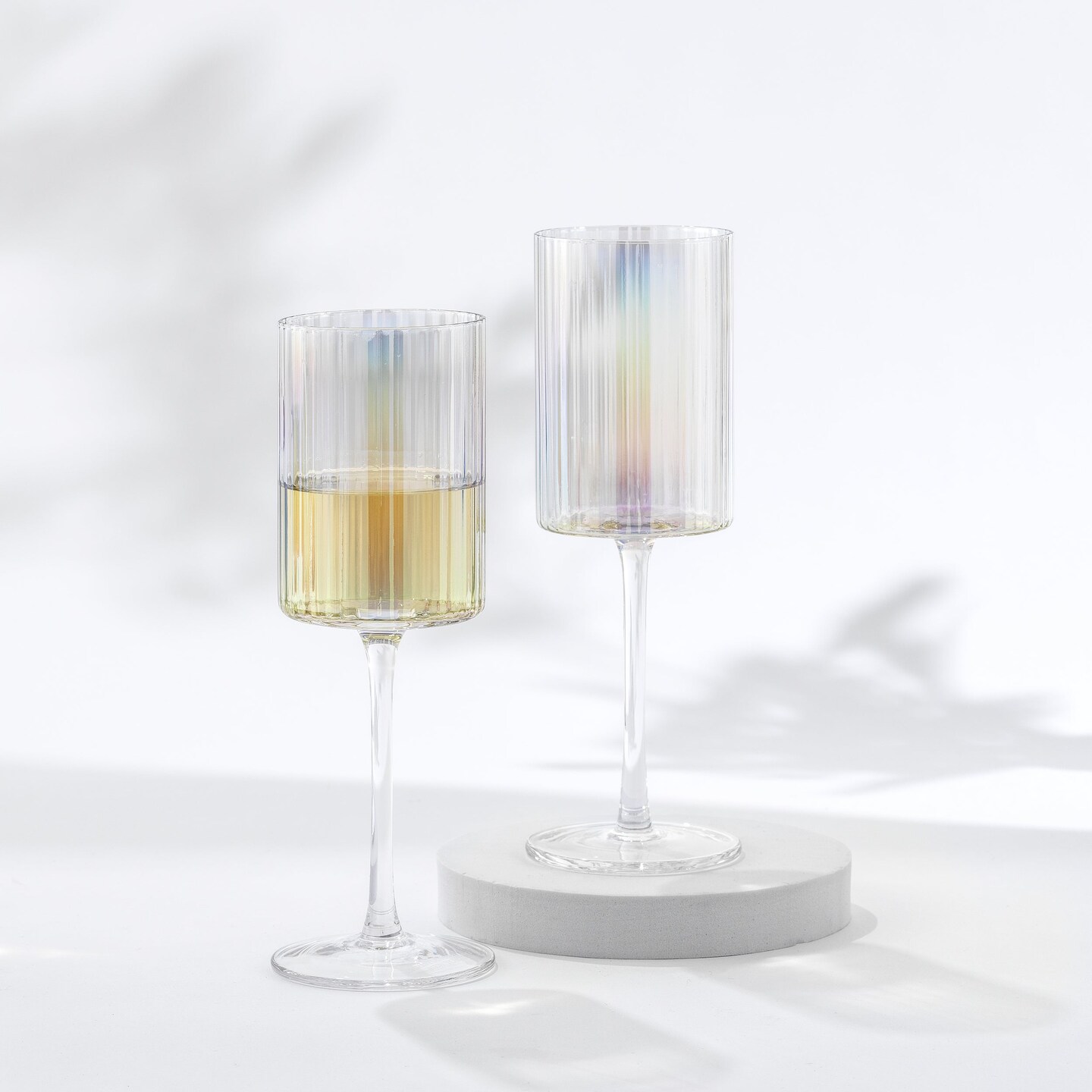 JoyJolt Christian Siriano Chroma Iridescent White Wine Glass - 11.5 oz -  Set of 2