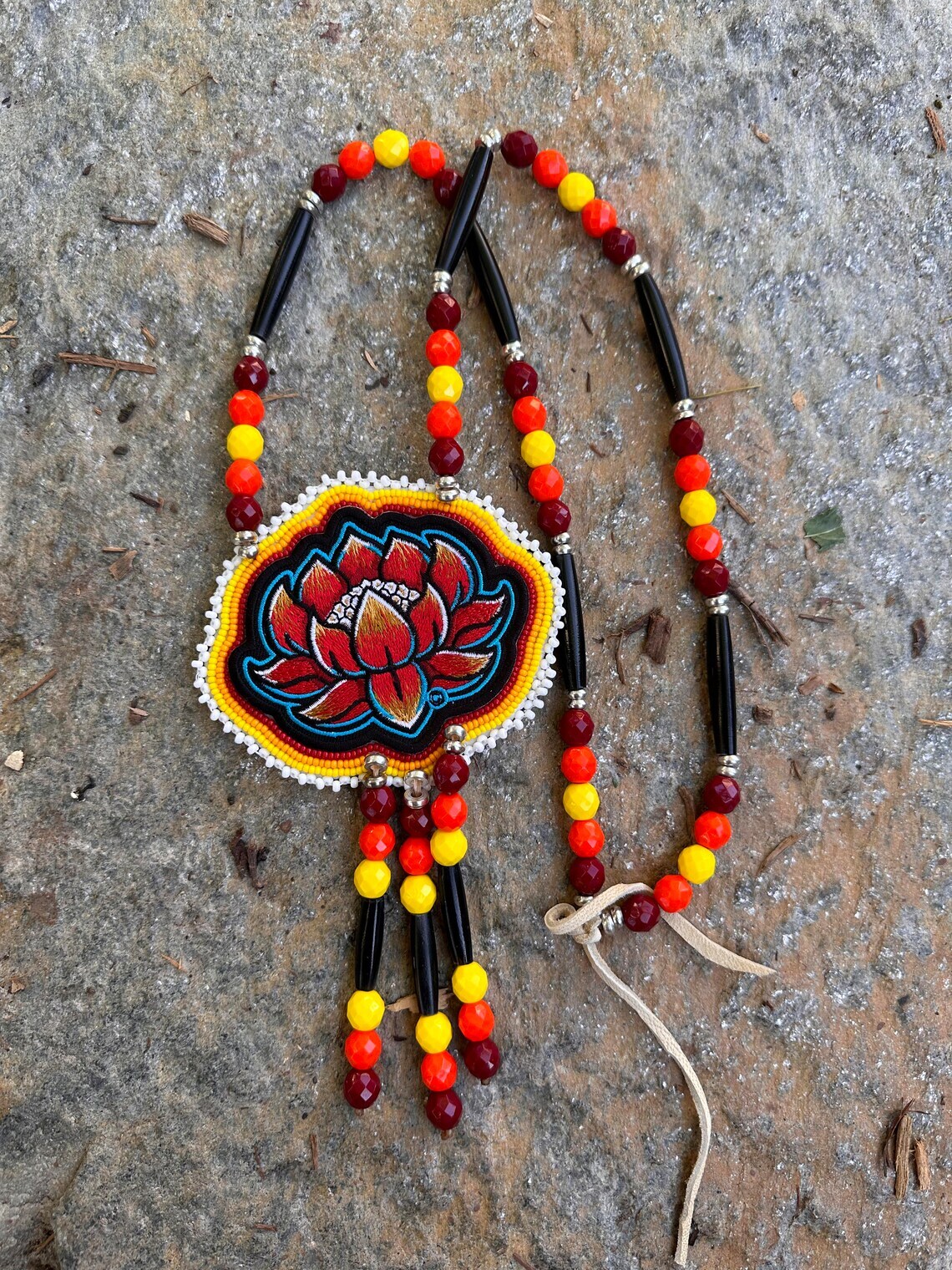 Handmade | Jewelry | Vintage Native American Beaded Orange Brown Seed Bead  Medallion Necklace | Poshmark