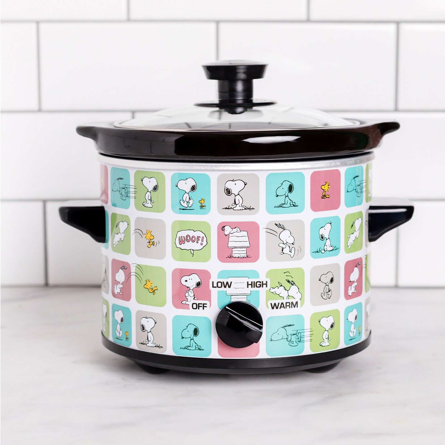 Uncanny Brands Peanuts Snoopy & Woodstock 2 Quart Slow Cooker | Small ...