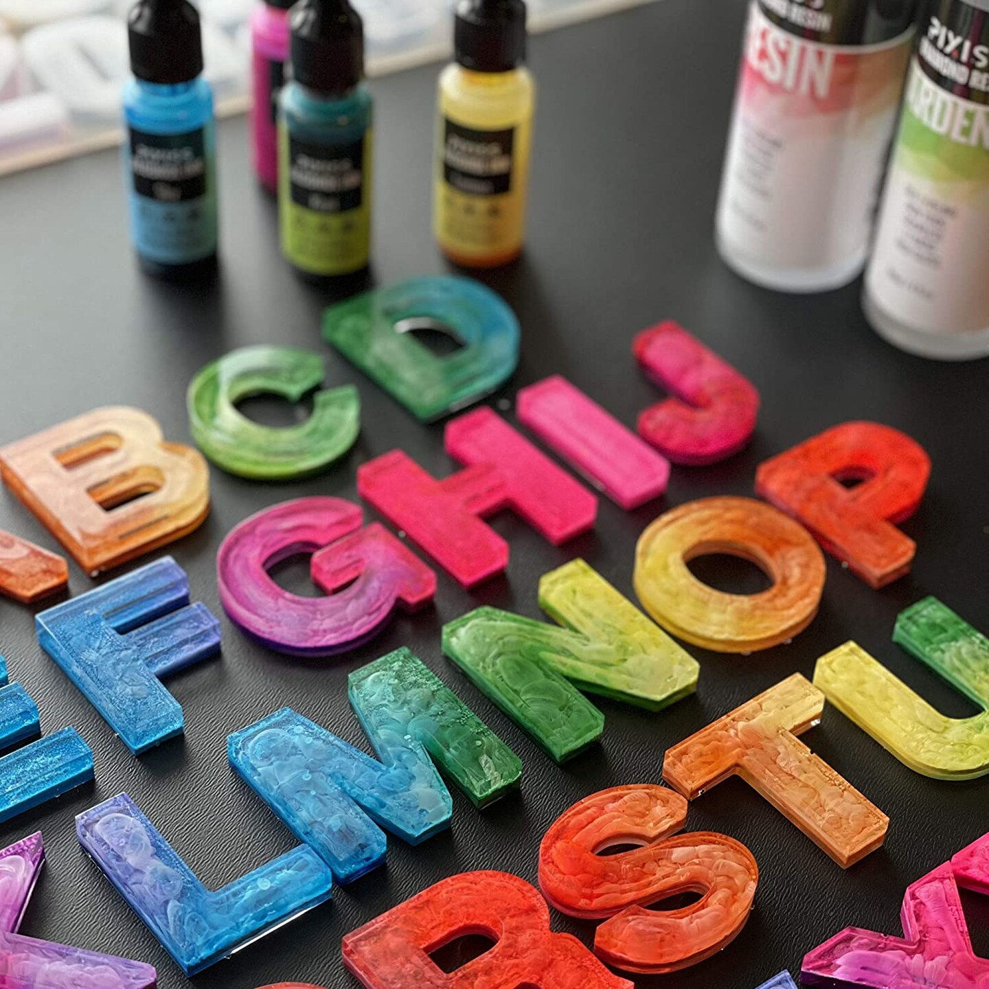 Pixiss Epoxy Resin Easy Mix 1:1 17 Ounce Kit Crystal Clear Casting Resin