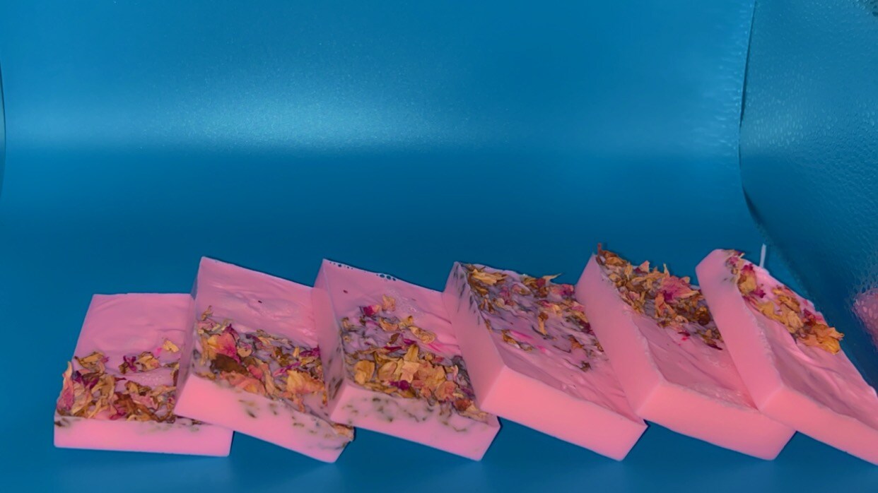 How to make homemade soap with all natural product