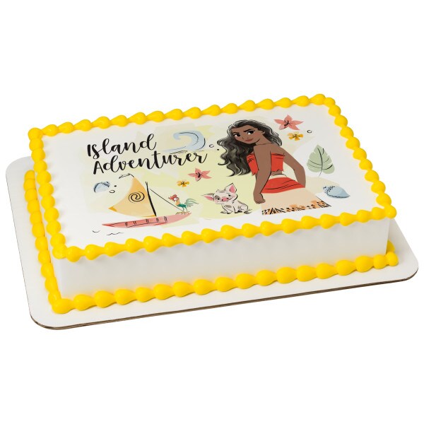 Disney Princess Moana Island Adventurer Edible Cake Topper Image - 1/4 Sheet