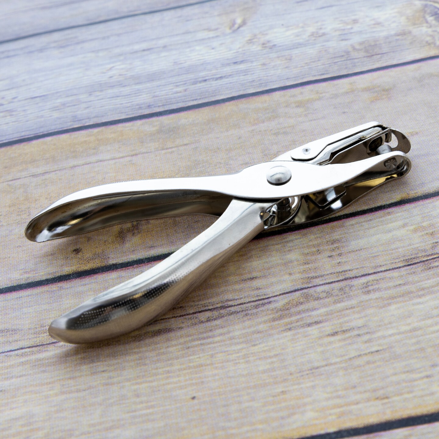 BAZIC Single Hole Paper Punch
