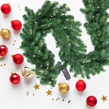 Pre-Lit Northern Spruce Pine Garland with 240 Lifelike Tips &#x26; 100 Battery Operated Lights | 9-Foot | Indoor/Outdoor Use | Holiday Xmas Accents | Table &#x26; Mantel | Christmas Garlands | Home &#x26; Office Decor