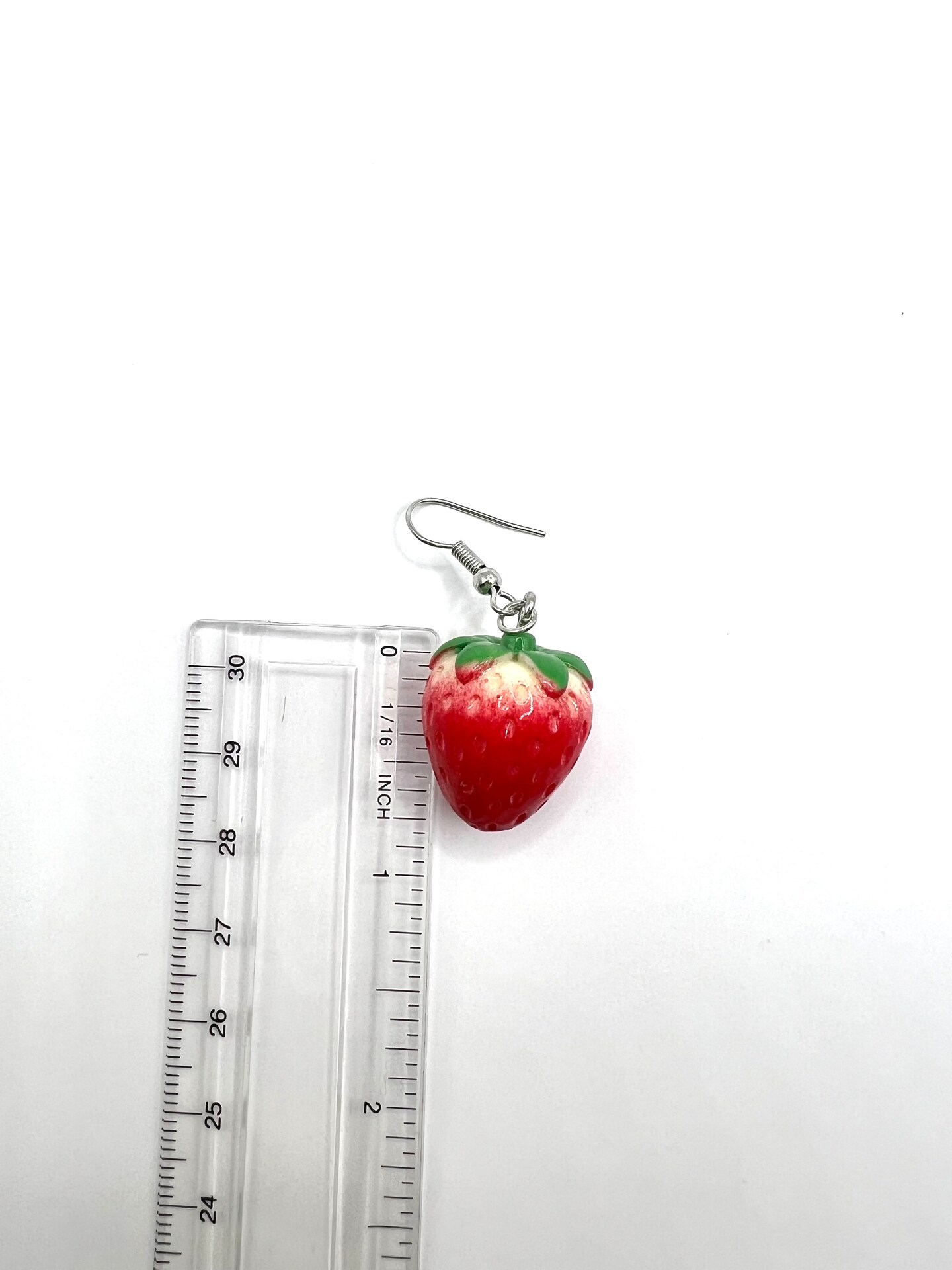 Earrings | Strawberry Bunny – MarilyRose