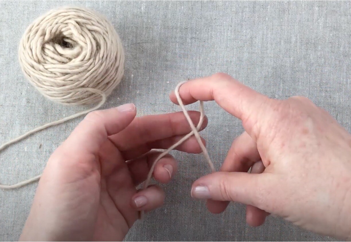 How-To Tie a Slip Knot image 2
