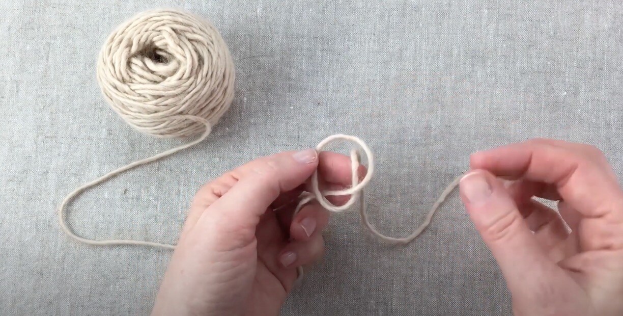 How-To Tie a Slip Knot image 4