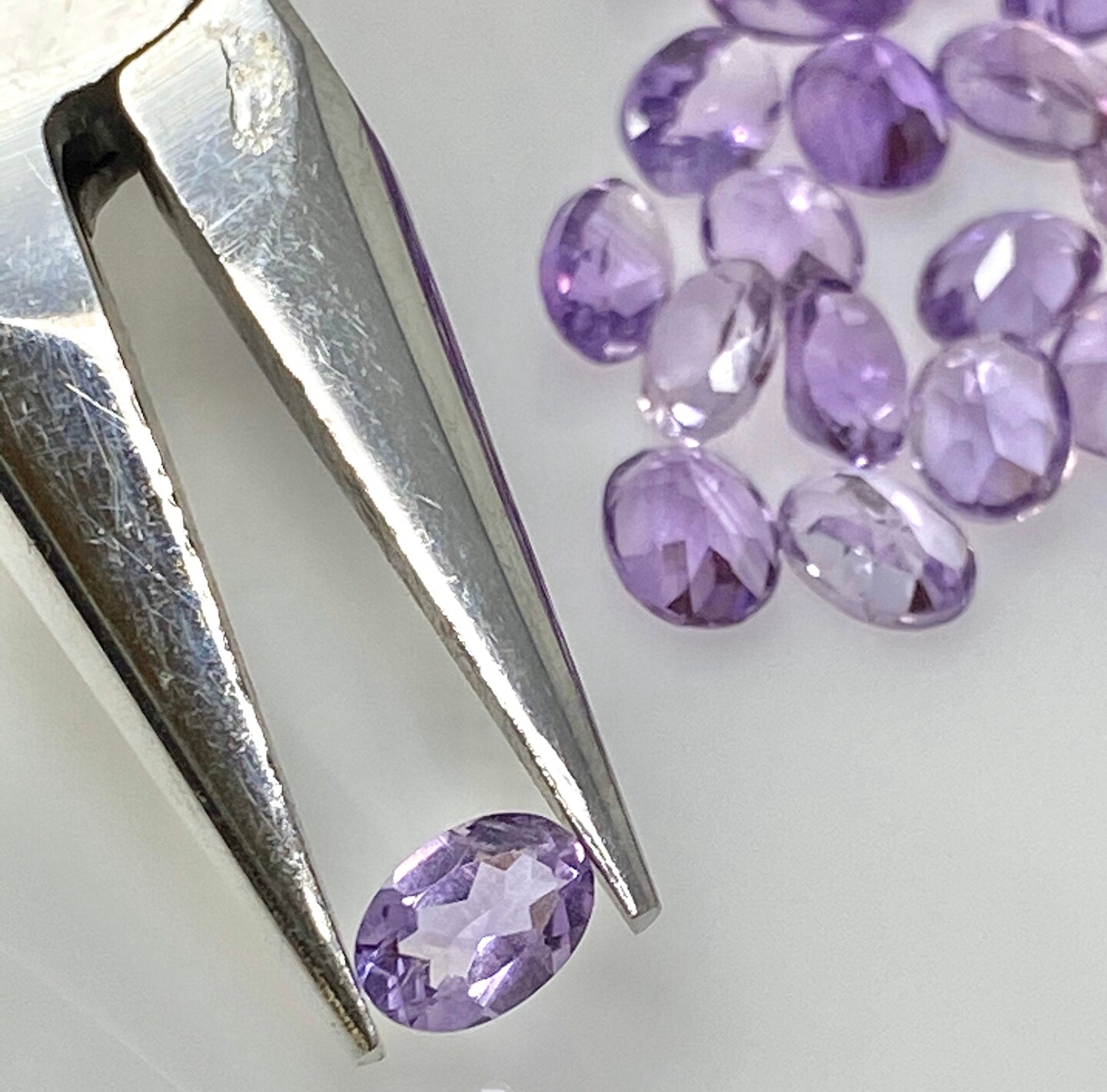 Natural Amethyst and Genuine Cut Stone, Oval Gemstones, 7mmx 5mm, Purple - 10 Pieces
