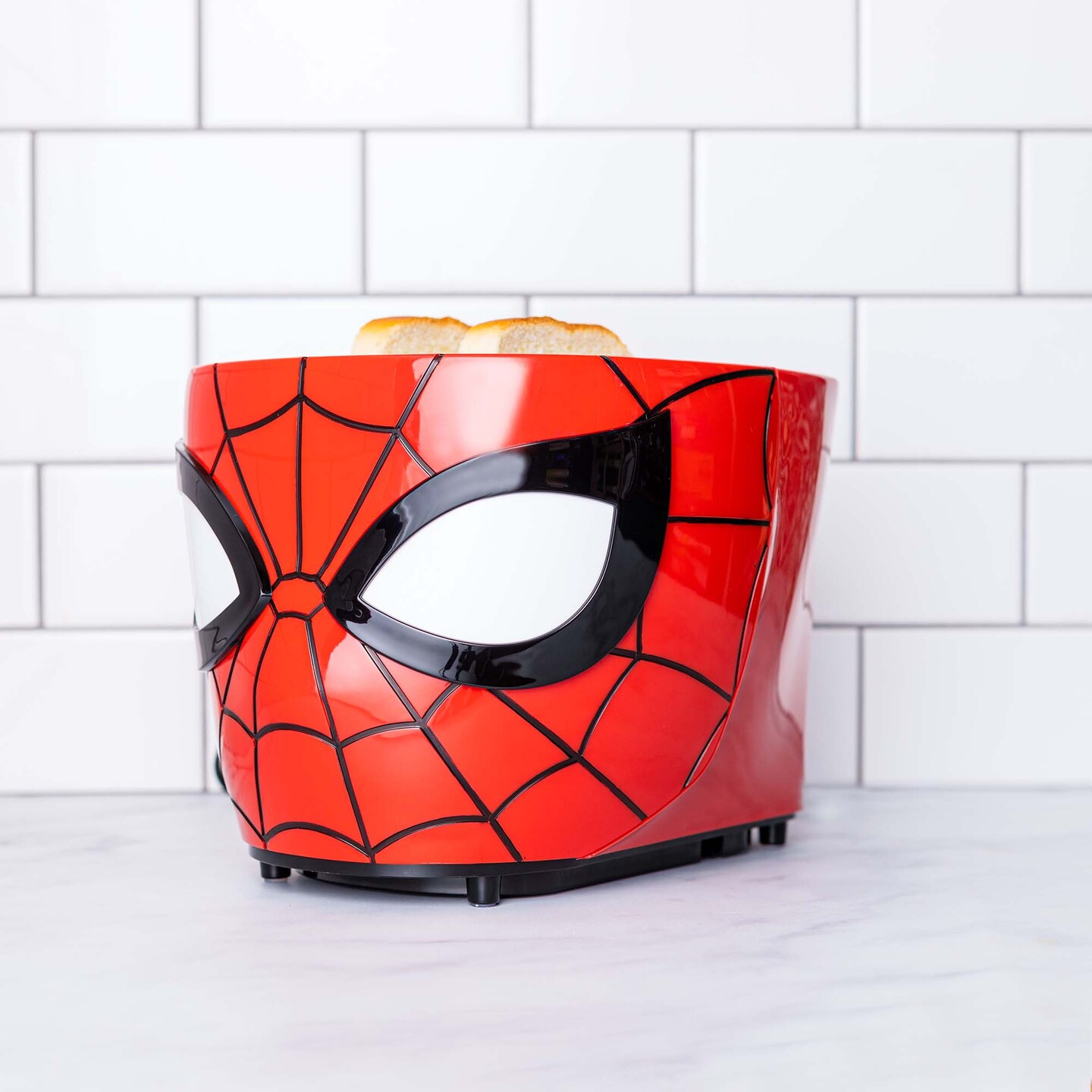 Uncanny Brands Marvel Spiderman Halo Toaster