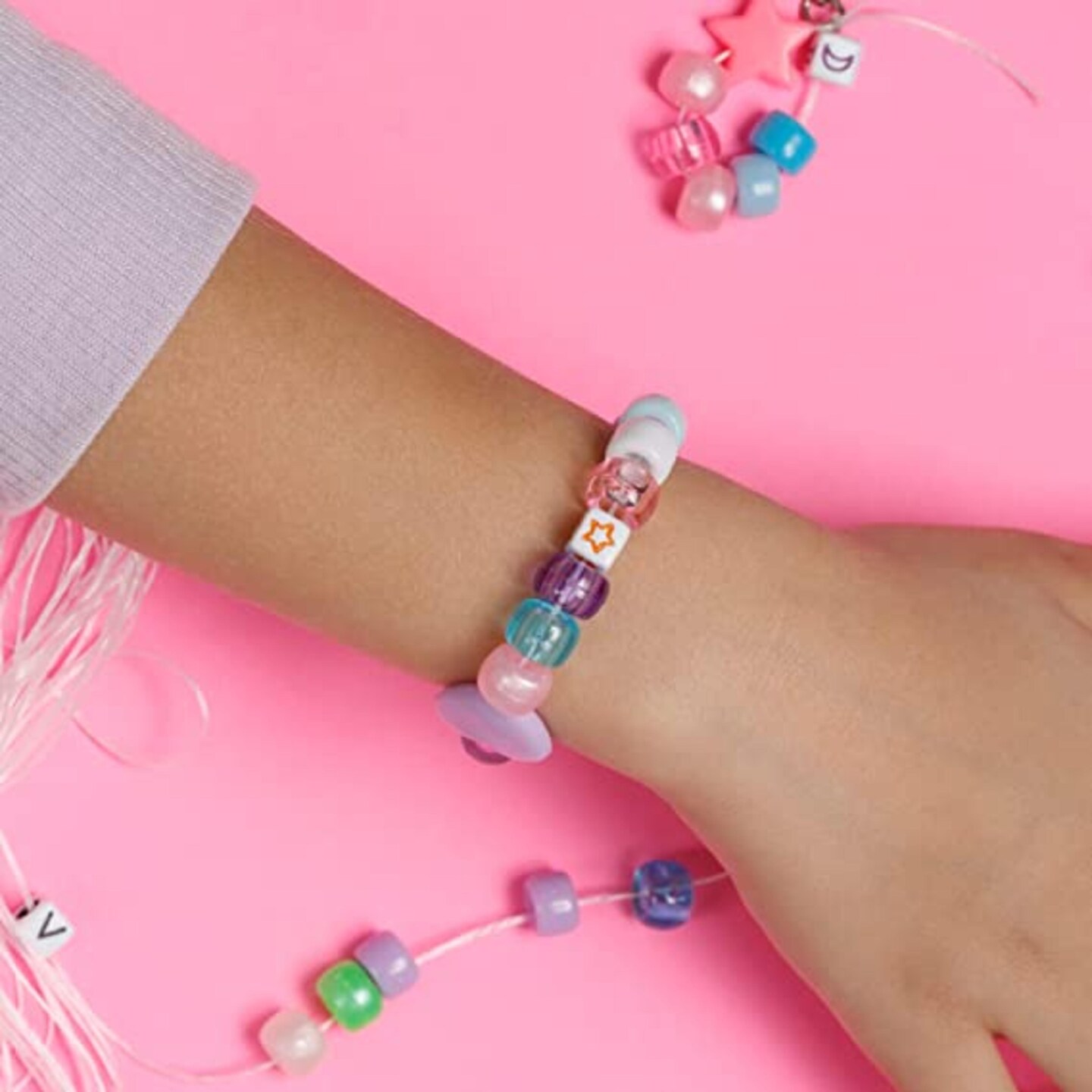 Incraftables Pony Beads for Bracelets Making 9mm & 3 Colors Letter Beads for Jewelry Making (7mm, 1080pcs) for DIY Friendship Bracelets & Crafts, Jewelry & Hair Craft