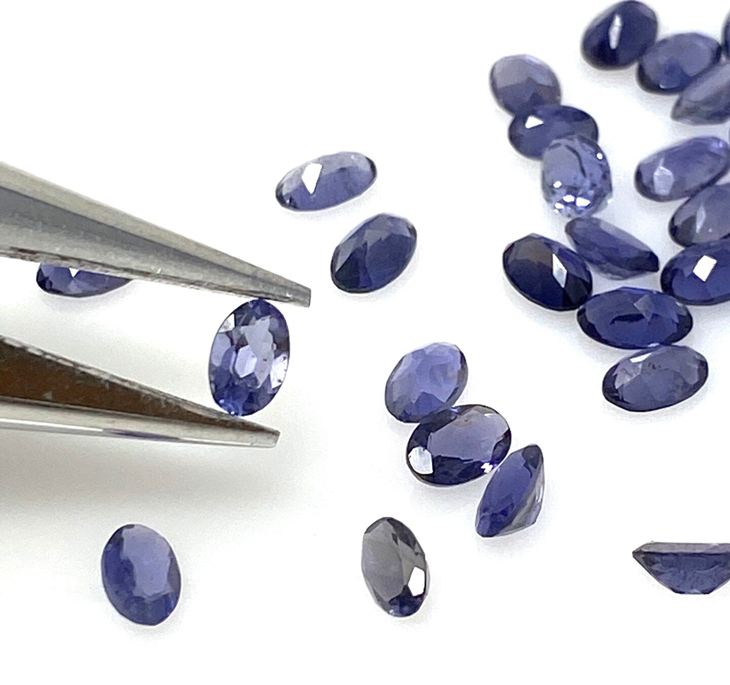 Natural Iolite &#x26; Genuine Cut Stone, AAA Grade Faceted Oval Gemstones, Purple - 6x4mm - 10 Pieces