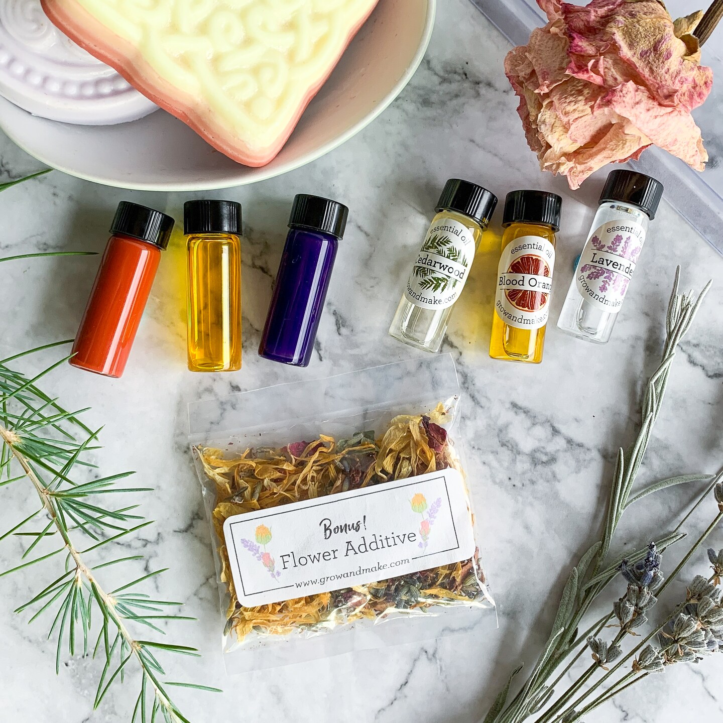 Soap Making DIY Kit - Luxurious Cocoa Butter Bars with dried flowers and soap dyes