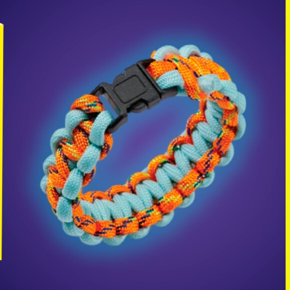 Kids Club: Let's Make Glow in the Dark Paracord Bracelets! - Free