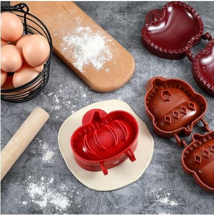 Hand Pie Mold Mini Pocket Pie Presser Fall Pie Mold Autumn Pie Maker Dough One Press Pastry Mold Tool for Baking Cookie Kitchen Christmas Thanksgiving Party Supplies (Acorn Shape)