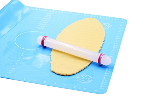 JOYIN 13 Pcs Stainless Steel Christmas Cookie Cutters with Comfort Grip 3.5í plus a Rolling Pin for Large Holiday Cookies, Snowflake Cookies, Gingerbread Man Cookies, Christmas Party and Baking Gift