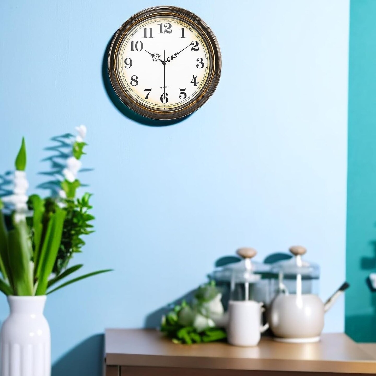 Retro Round Wall Clocks