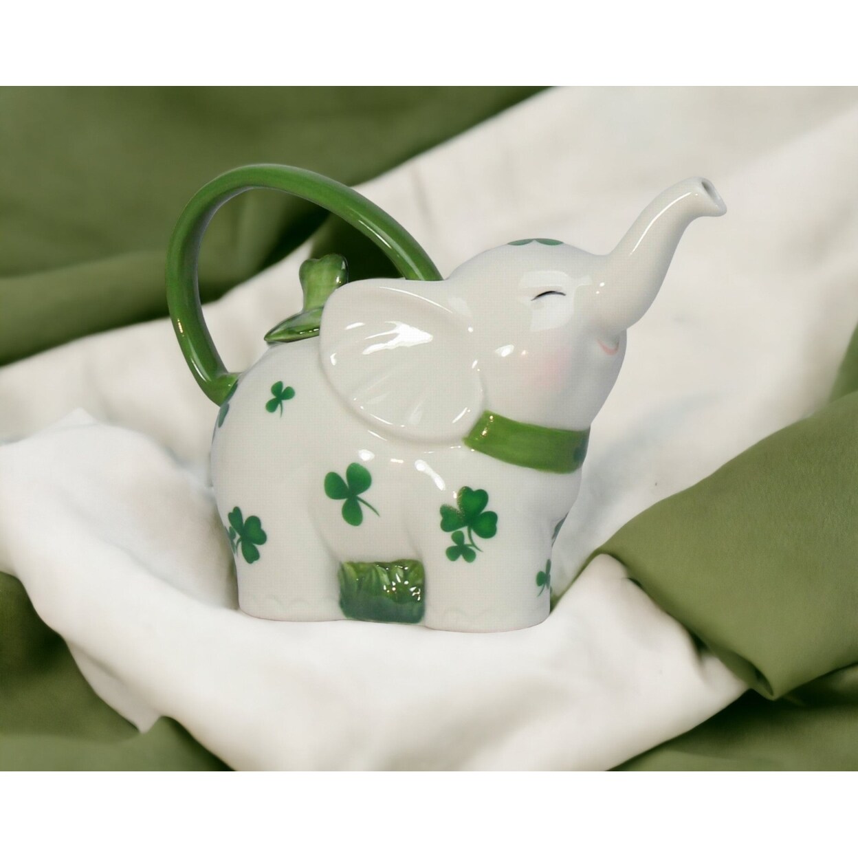 kevinsgiftshoppe Ceramic Shamrock Design Elephant Teapot Home Decor   Kitchen Decor Irish Saint Patricks Day Decor