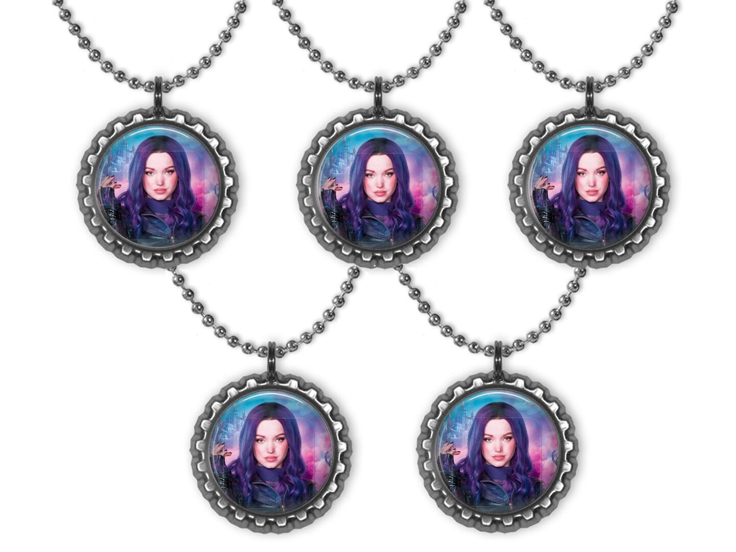 Descendants 3 sales mal necklace