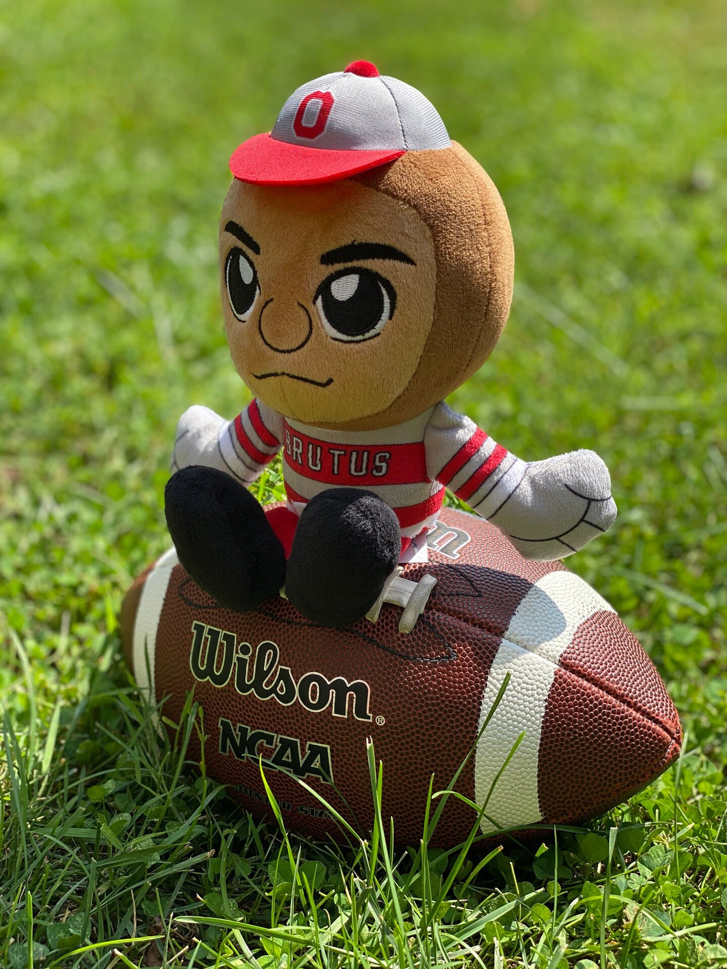 Bleacher Creatures Ohio State Buckeyes Brutus Mascot 8&#x22; Kuricha Sitting Plush