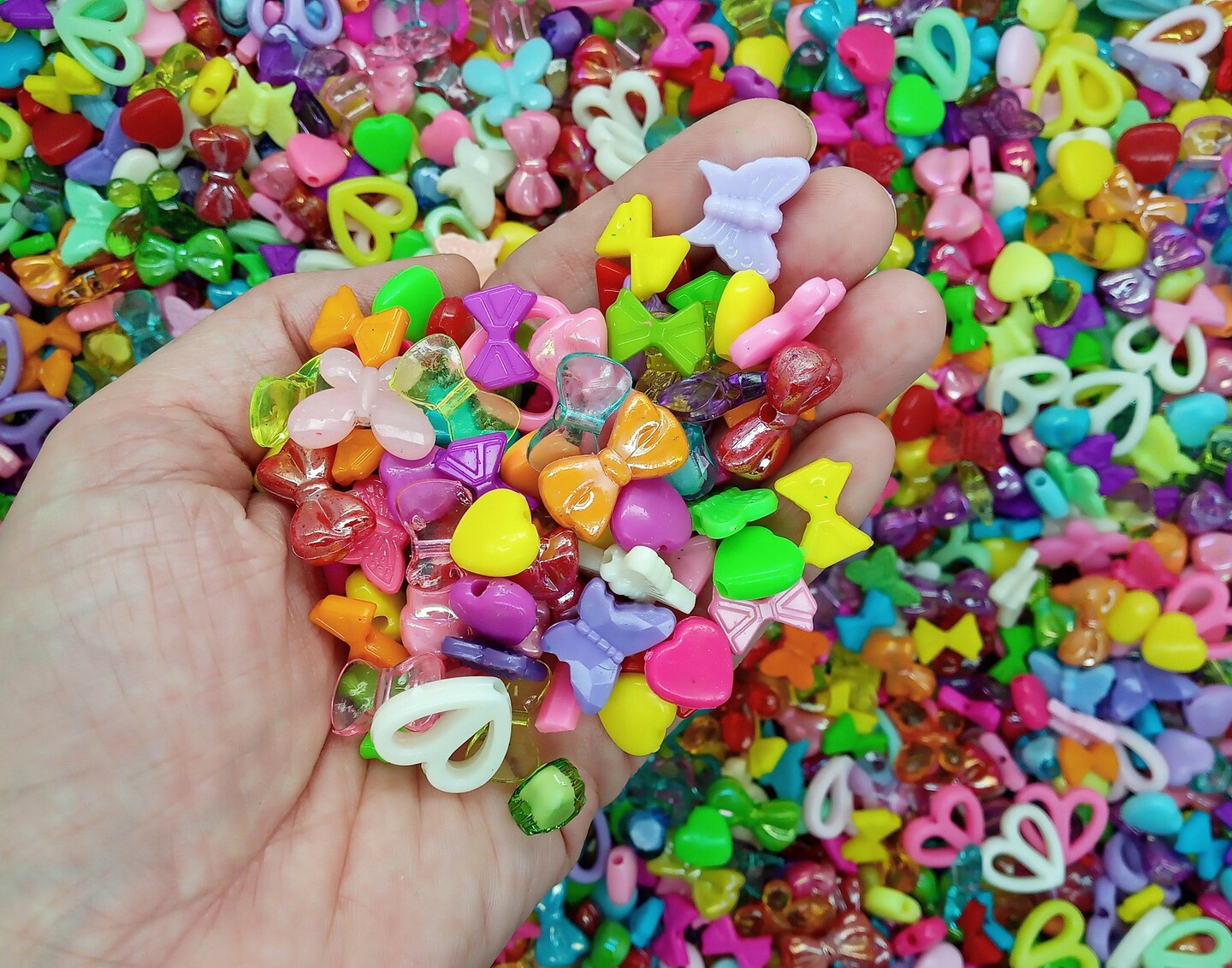 Bright Acrylic Bead Mix for Kandi Bracelets, 100 piece Set of Mixed Beads, Adorabilities