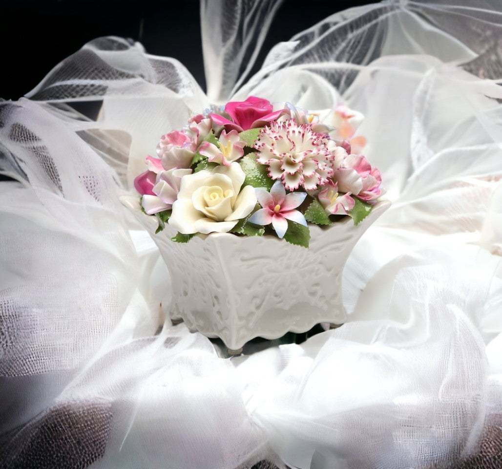 Pretty Petals: Elegant Handcrafted Ceramic Flowers Bouquet Music Box with Removable &#x22;God Loves You&#x22; Pendant - Edelweiss
