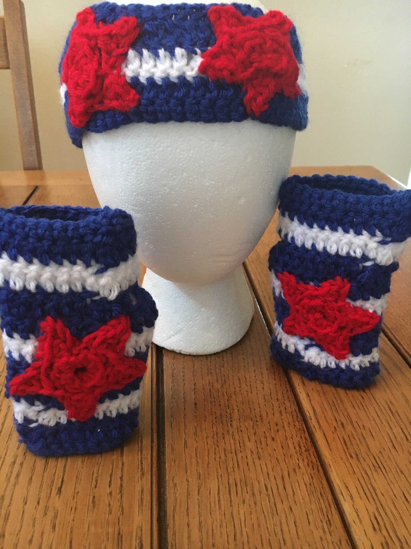 Action Figure Ear Warmer Headband Fingerless Gloves Set Red  display picture 2