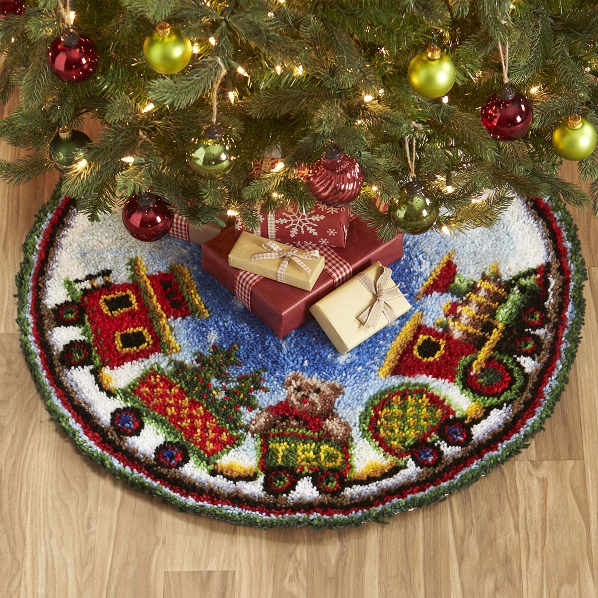 Toy Wreath Christmas Tree Skirt hotsell Latch Hook Kit 34