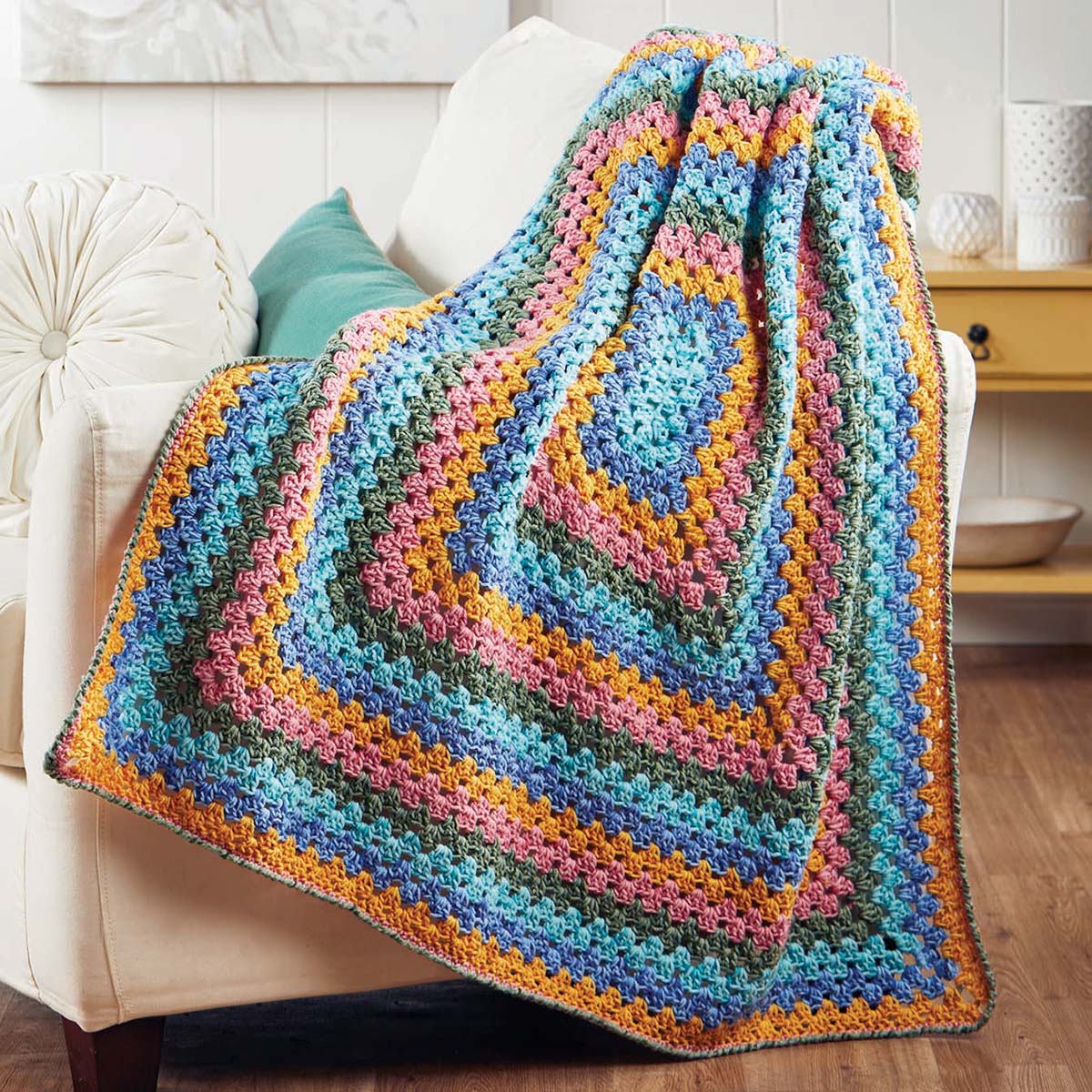 Herrschners  Granny&#x27;s Speckled Throw Crochet Kit