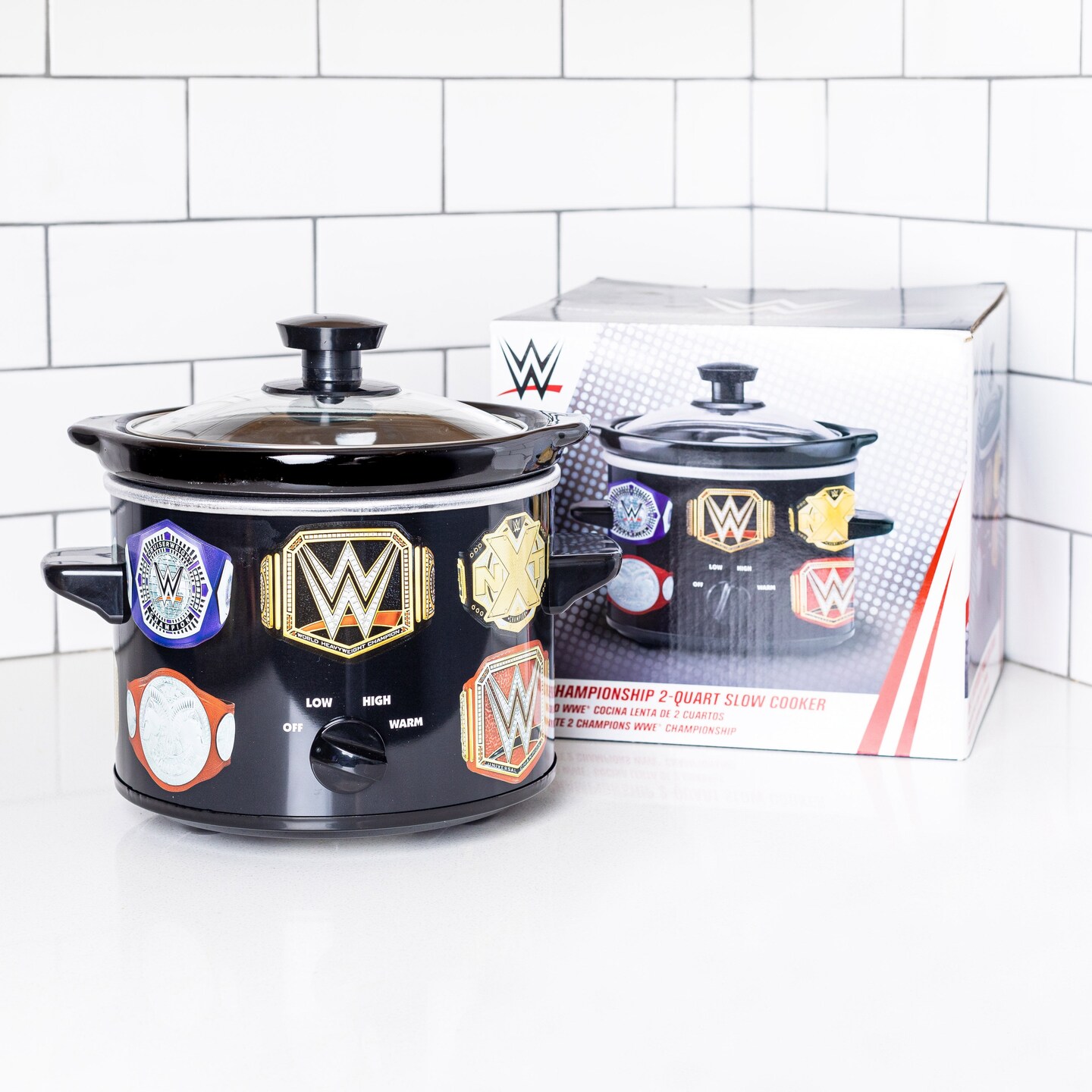 Uncanny Brands WWE Championship Belt 2 QT Slow Cooker