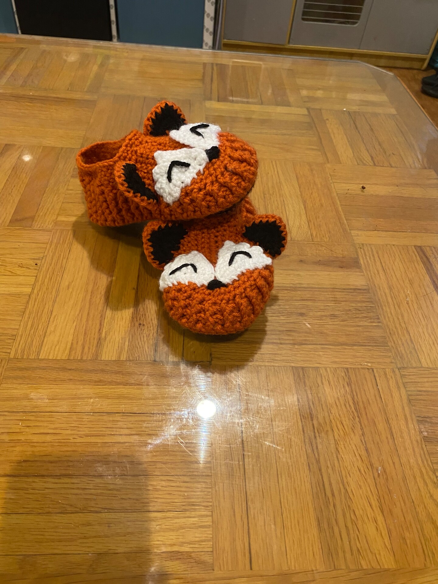 Foxy deals fox slippers