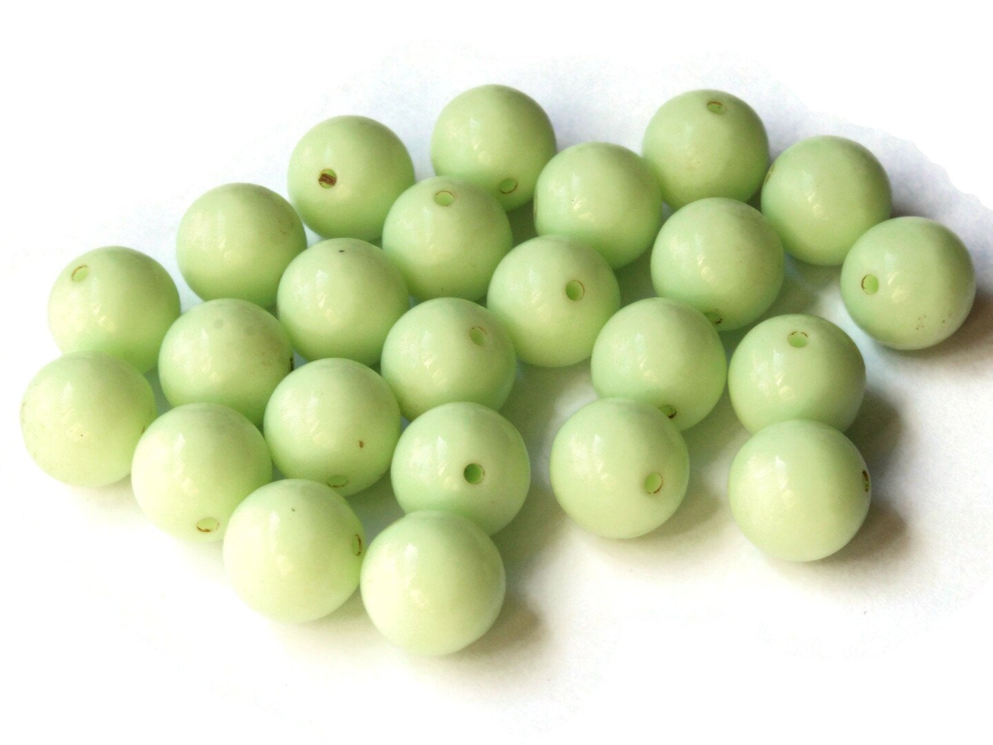 20 12mm Beads Large Round Light Green Vintage Lucite Beads Celadon Ball Beads
