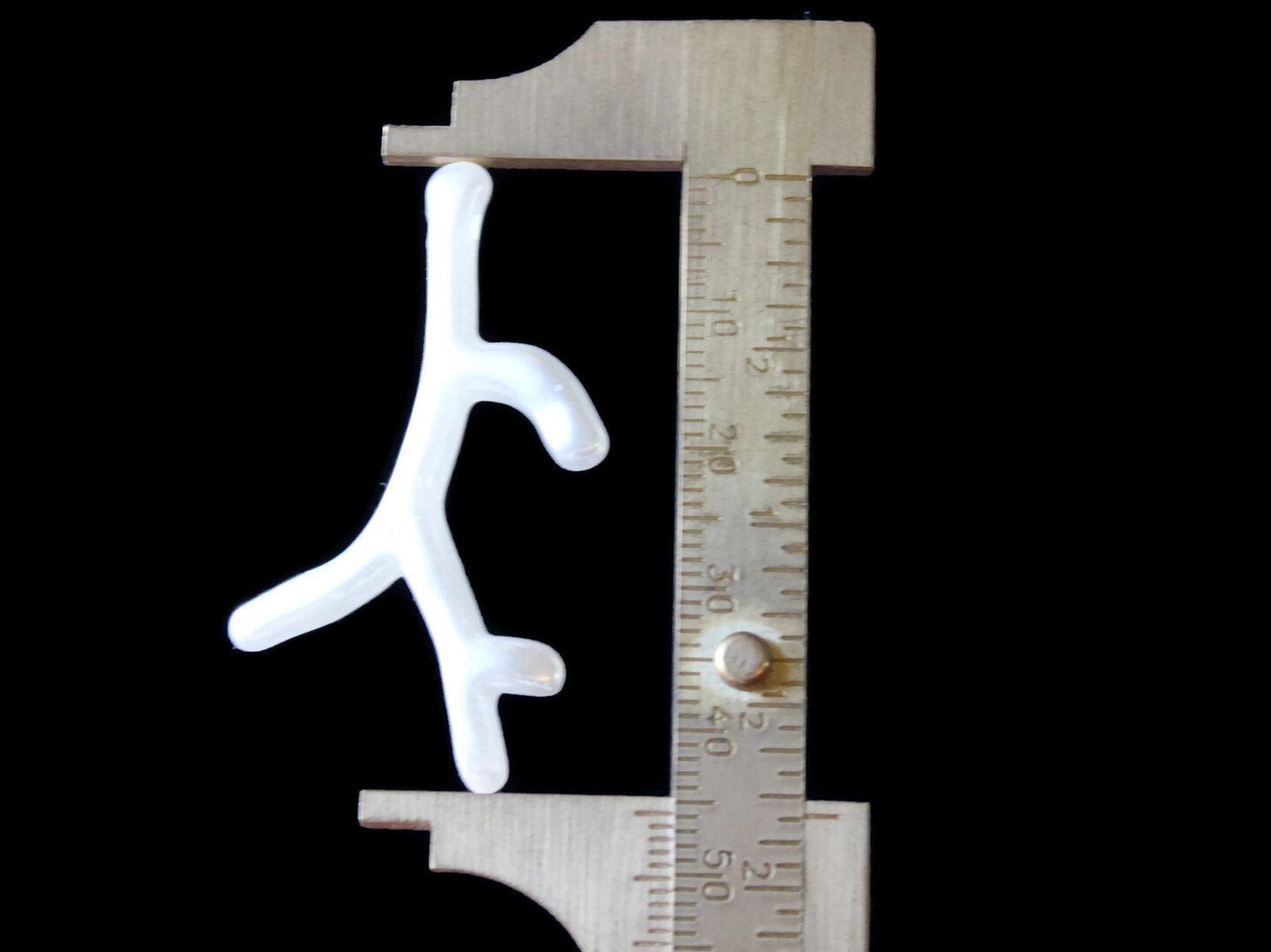 12 White Pearl Branch Beads Faux Pearls Plastic Antler Beads