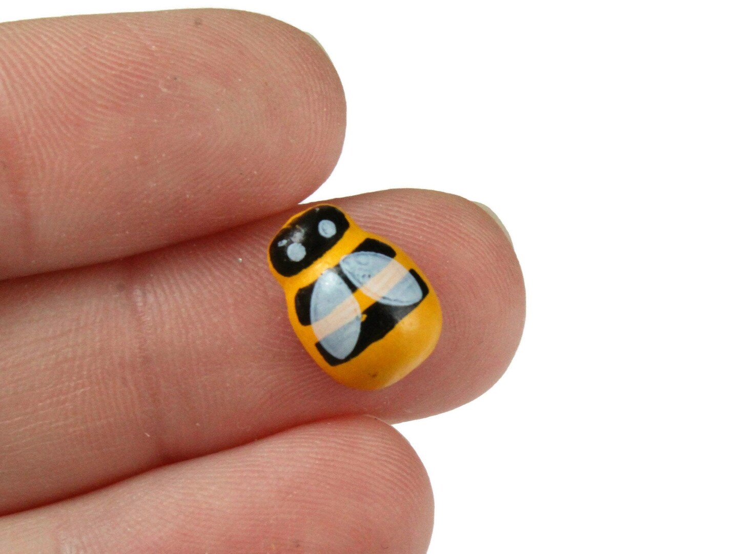 30 13mm Wooden Bee Cabochons - Flat Back Bumblebee Cabochons 1185